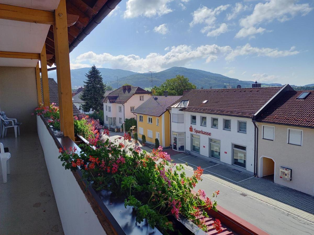 Lallinger Hof Exteriör bild
